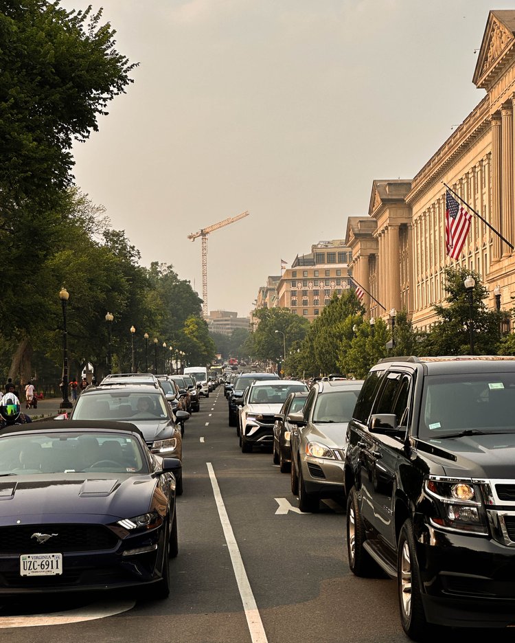 cars waiting for light to change