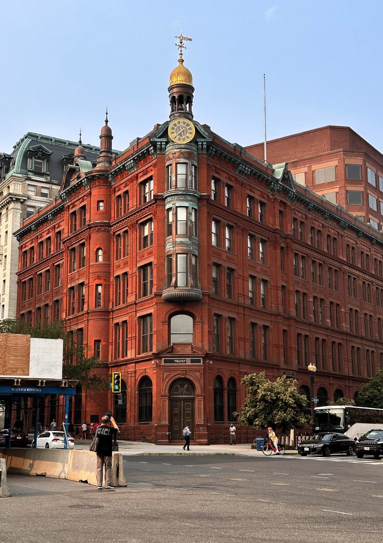 building in washington dc